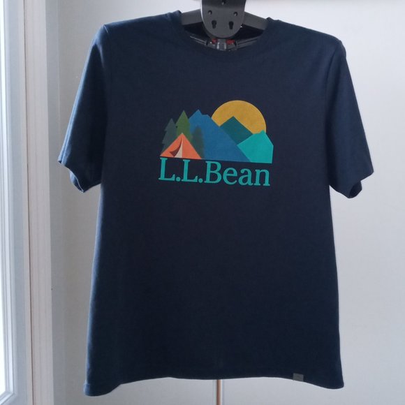 L.L. Bean slightly fitted awesome graphic T-shirt - Picture 1 of 7